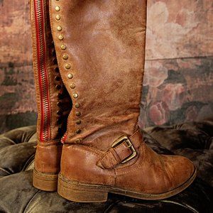 Brown Zipper Boots